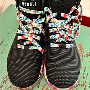 Nobull project high top shoe size 8.5 W black, floral sole matching shoe laces